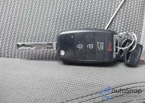 2015 Kia Sportage Lx z USA, uszkodzony, nr VIN KNDPB3AC4F7787263